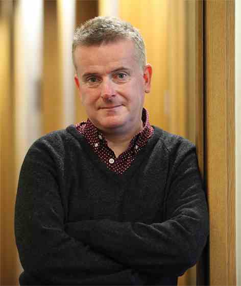 Dr Andy Healey